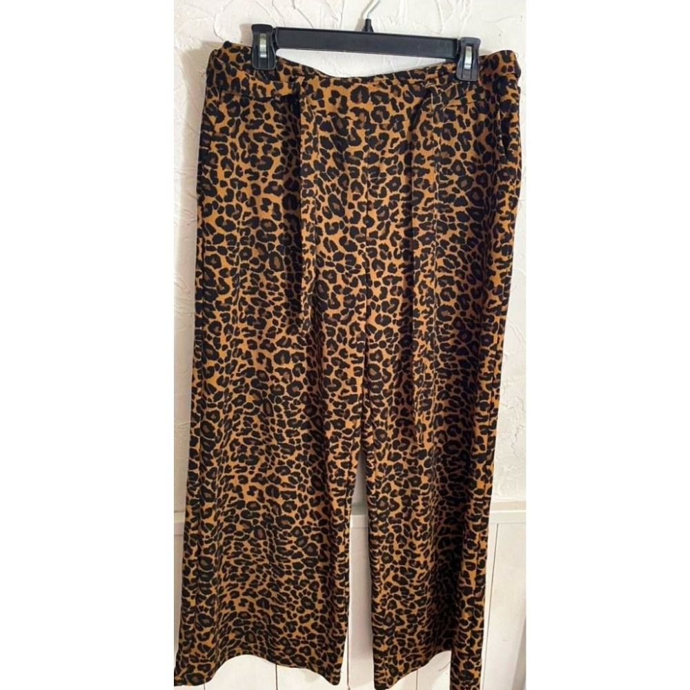 Leopard Print Wide Leg Pant